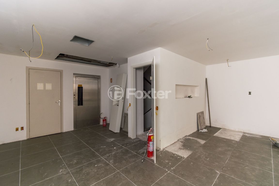 Prédio para comprar em Caldas Júnior, 352 - foto 28