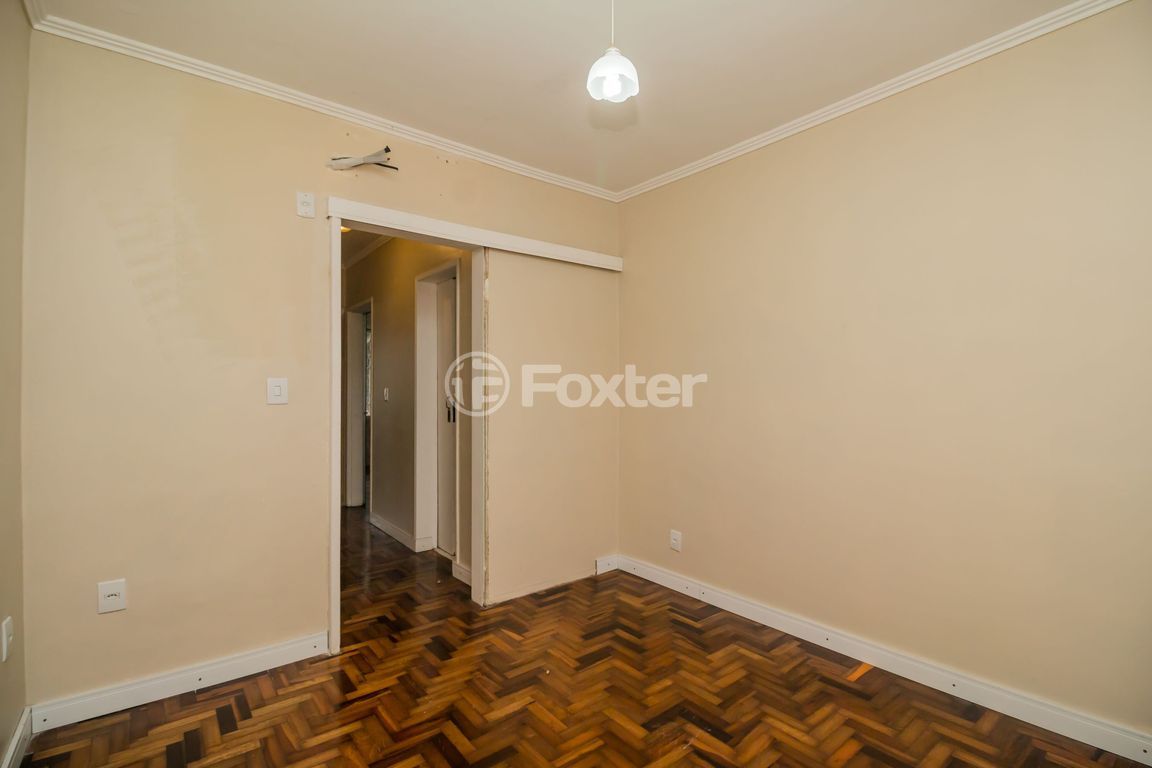 casa sobrado para comprar em ANGELO CRIVELLARO, 346 - foto 14