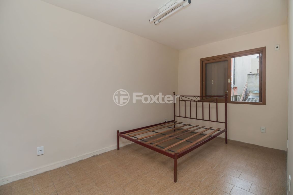casa sobrado para comprar em ANGELO CRIVELLARO, 346 - foto 18