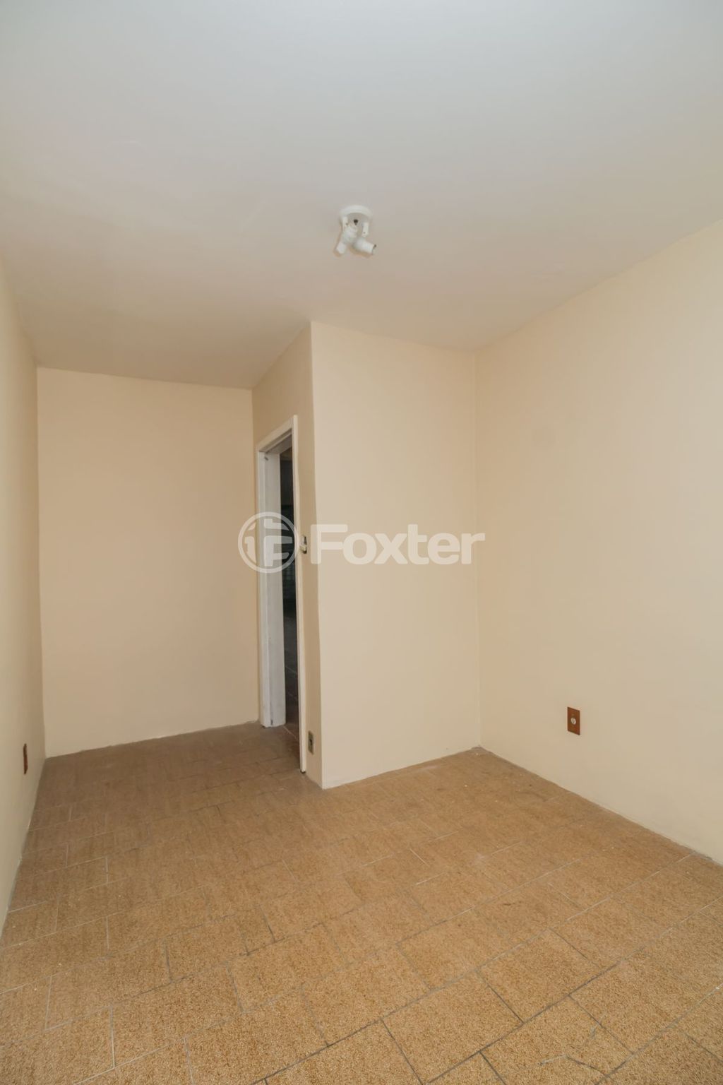 casa sobrado para comprar em ANGELO CRIVELLARO, 346 - foto 23