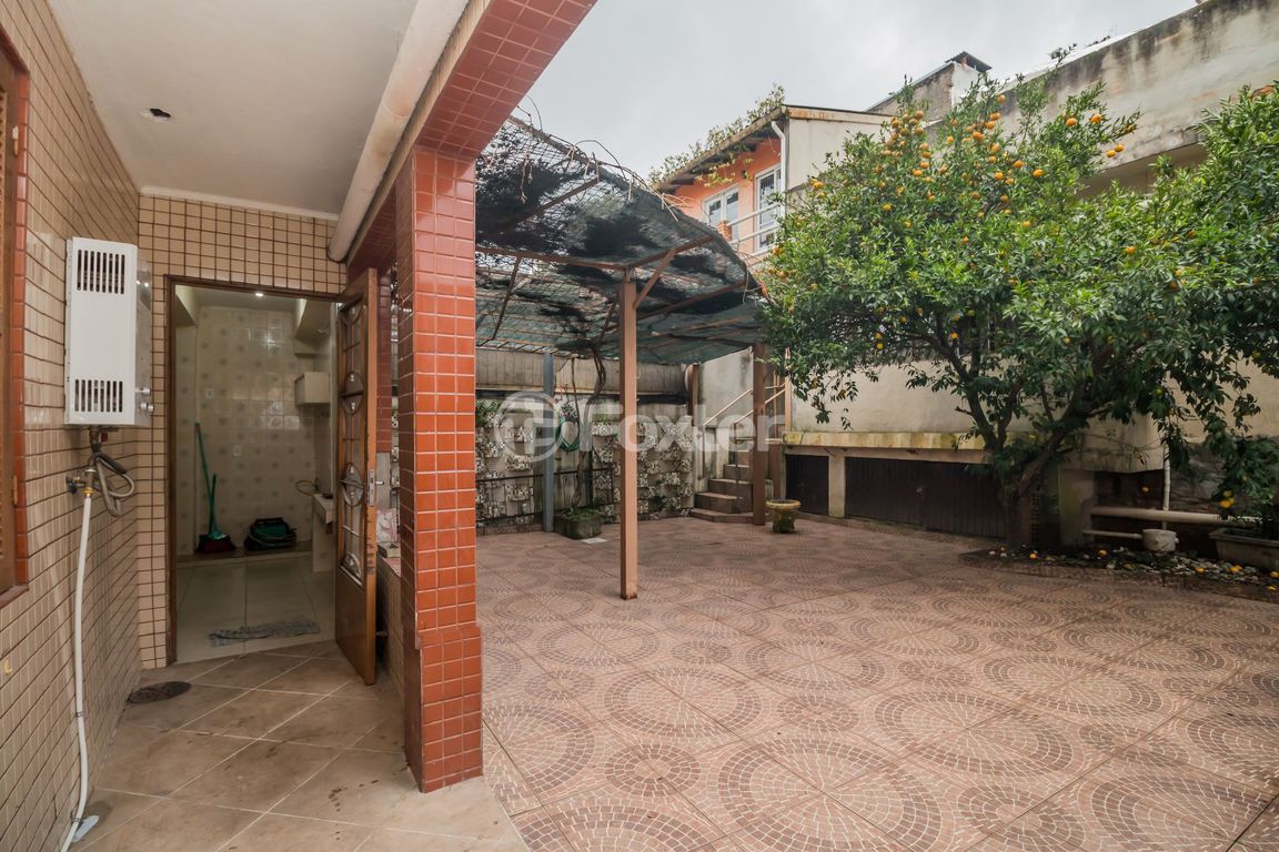 casa sobrado para comprar em ANGELO CRIVELLARO, 346 - foto 77