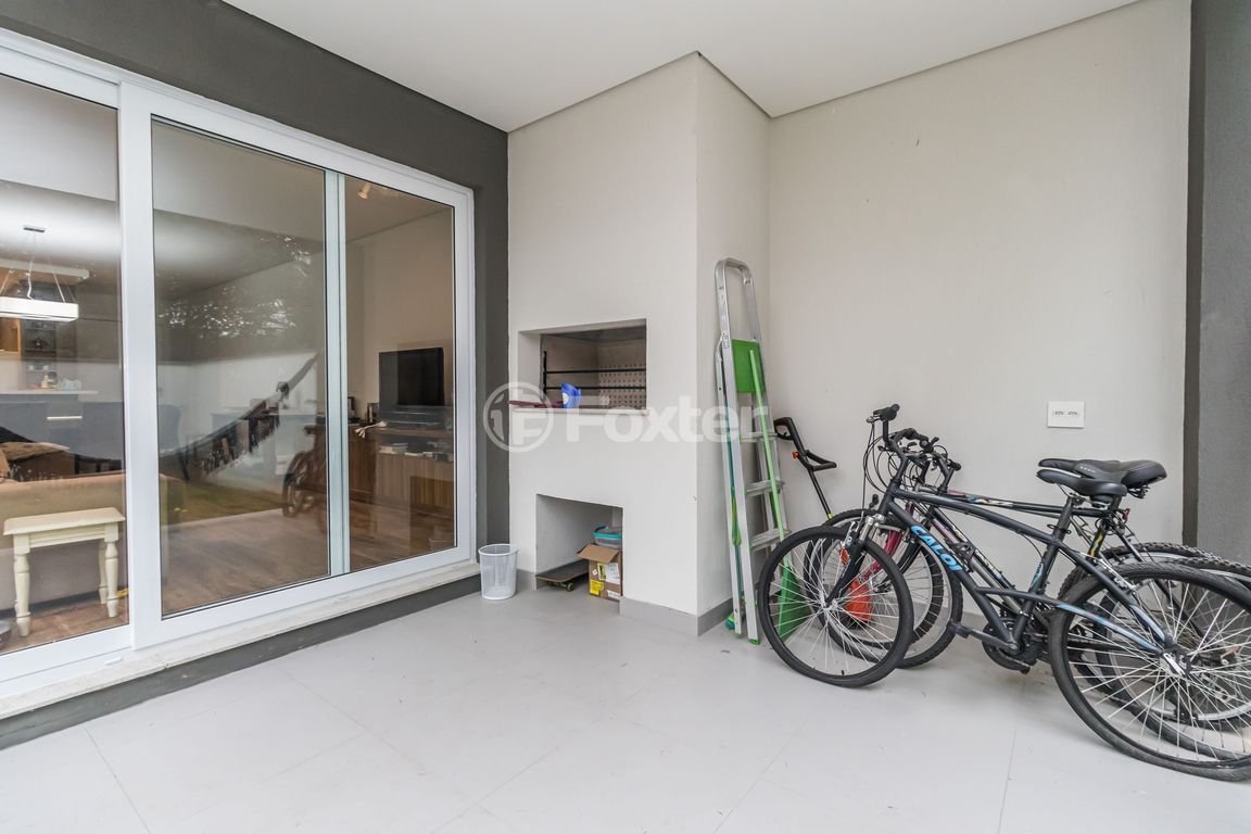 Casa em condominio para comprar em Doutor Ney de Castilhos Ferreira, 300 - foto 17