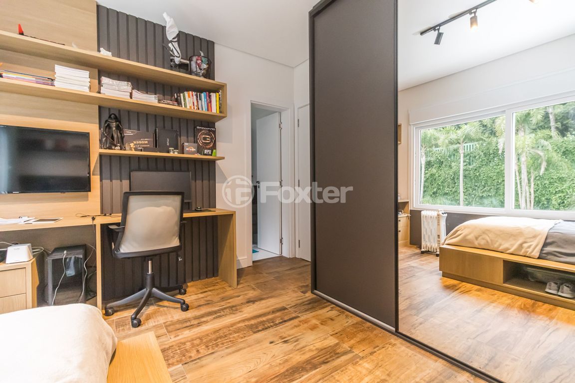 Casa em condominio para comprar em Doutor Ney de Castilhos Ferreira, 300 - foto 34