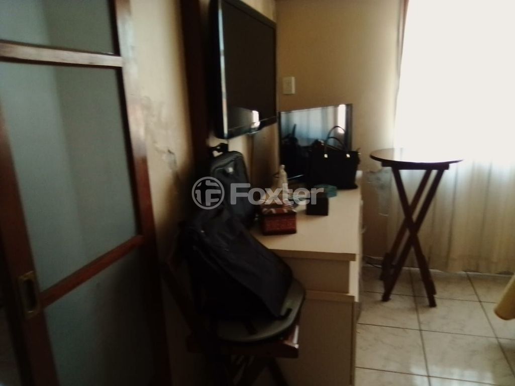 casa sobrado para comprar em Luiz Eurico Tejera Lisboa, 70 - foto 12