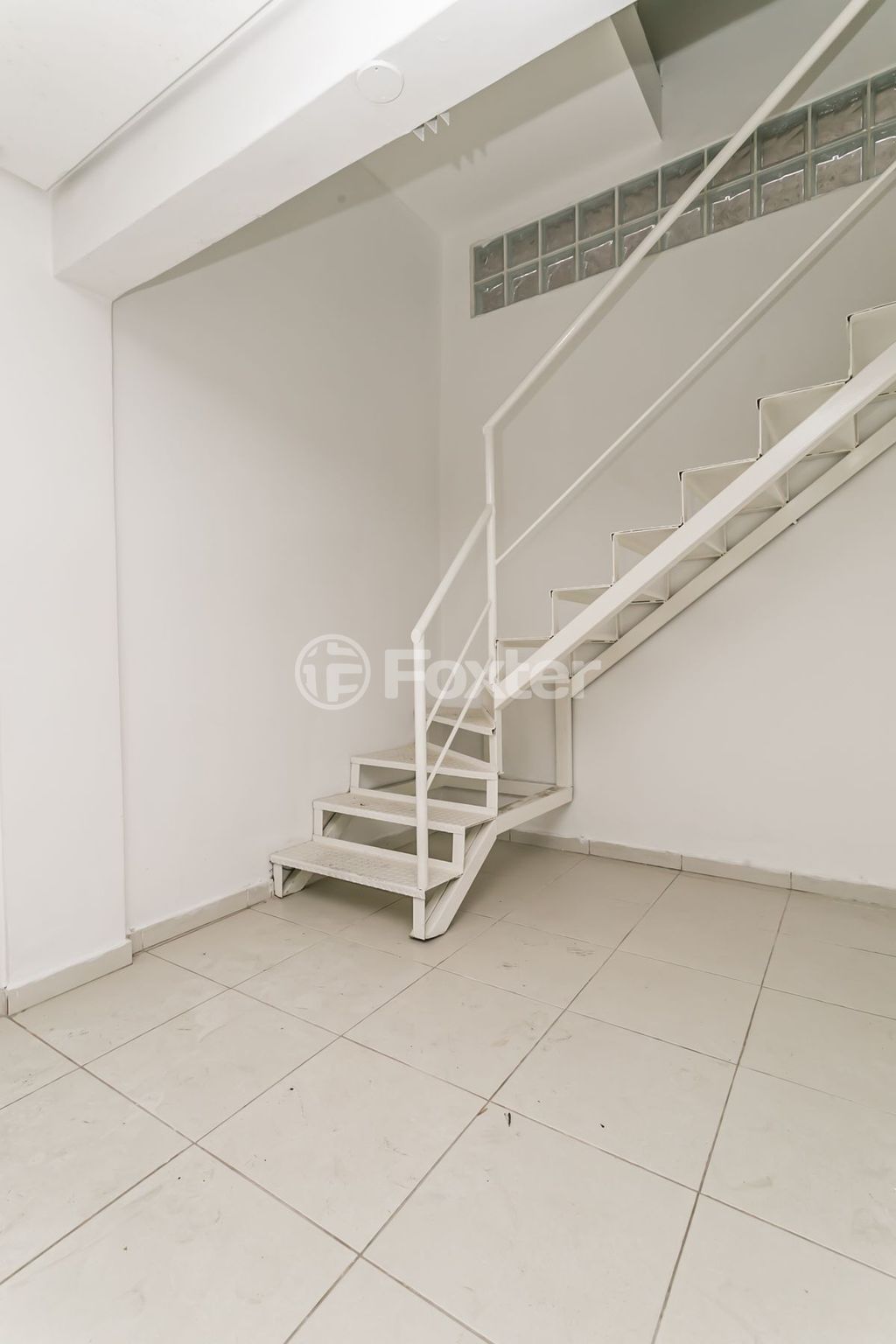 loja ponto comercial para comprar em VINTE E QUATRO DE OUTUBRO, 364 - foto 8