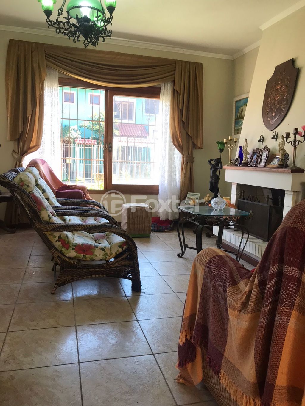 casa sobrado para comprar em Kyve T. Knijnik, 80 - foto 13