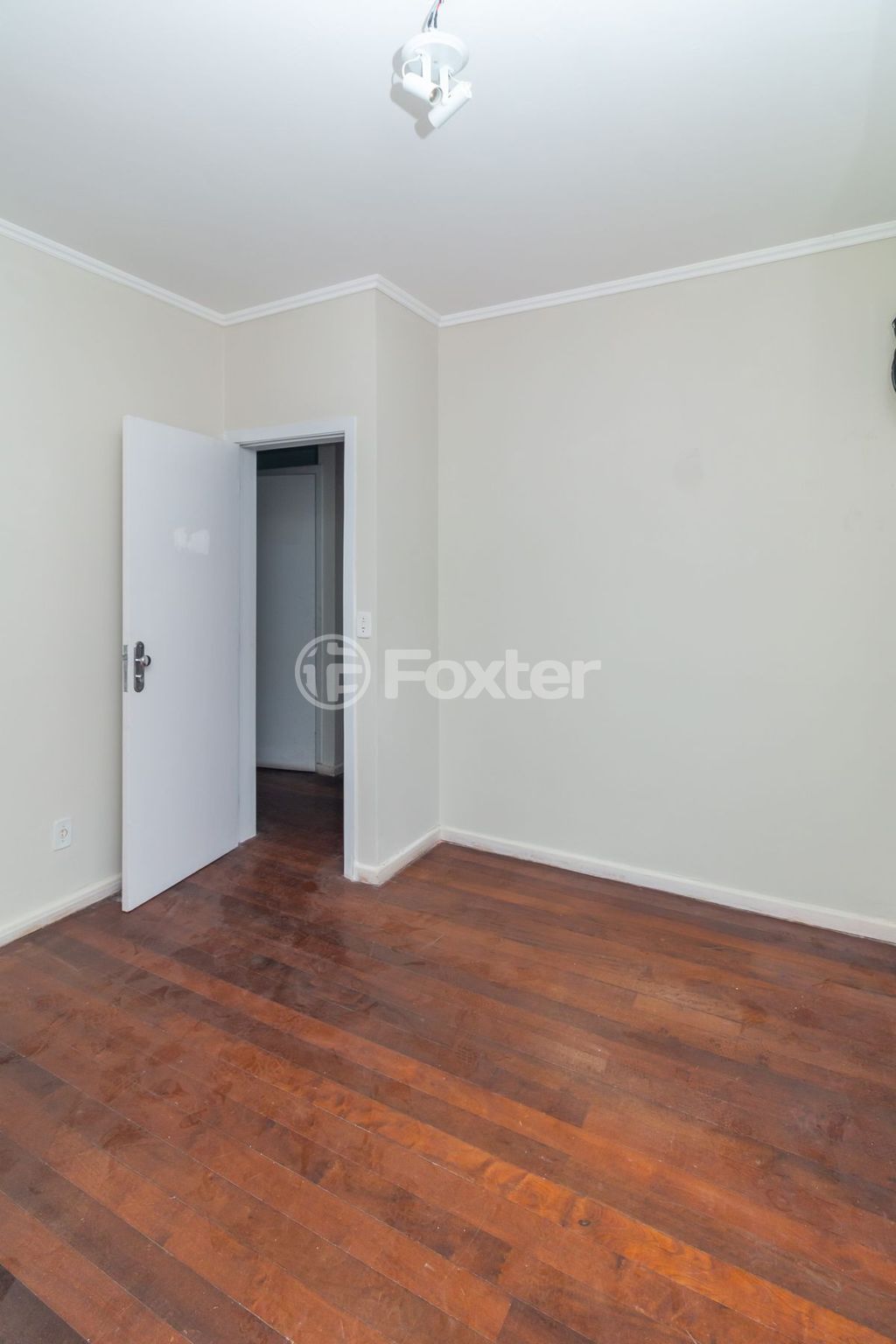 casa sobrado para comprar em Raimundo Corrêa, 156 - foto 14