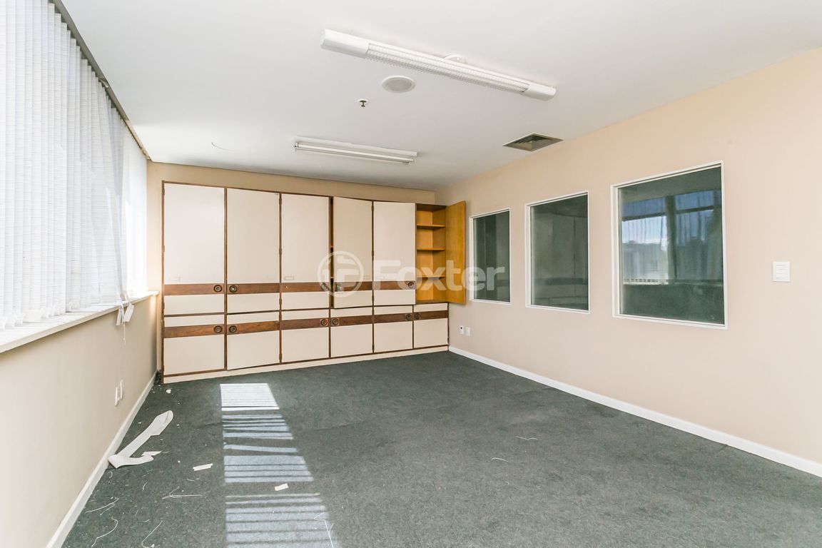 consultorio sala conjunto para comprar em Doutor Barros Cassal, 180 - foto 37