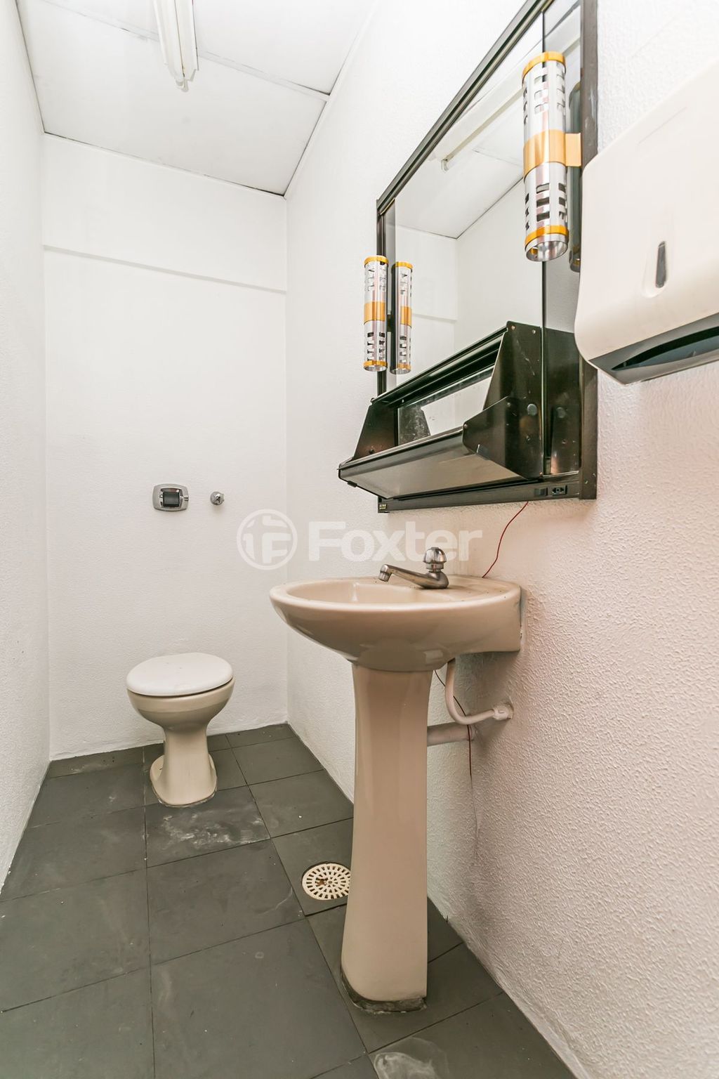 consultorio sala conjunto para comprar em Doutor Barros Cassal, 180 - foto 44