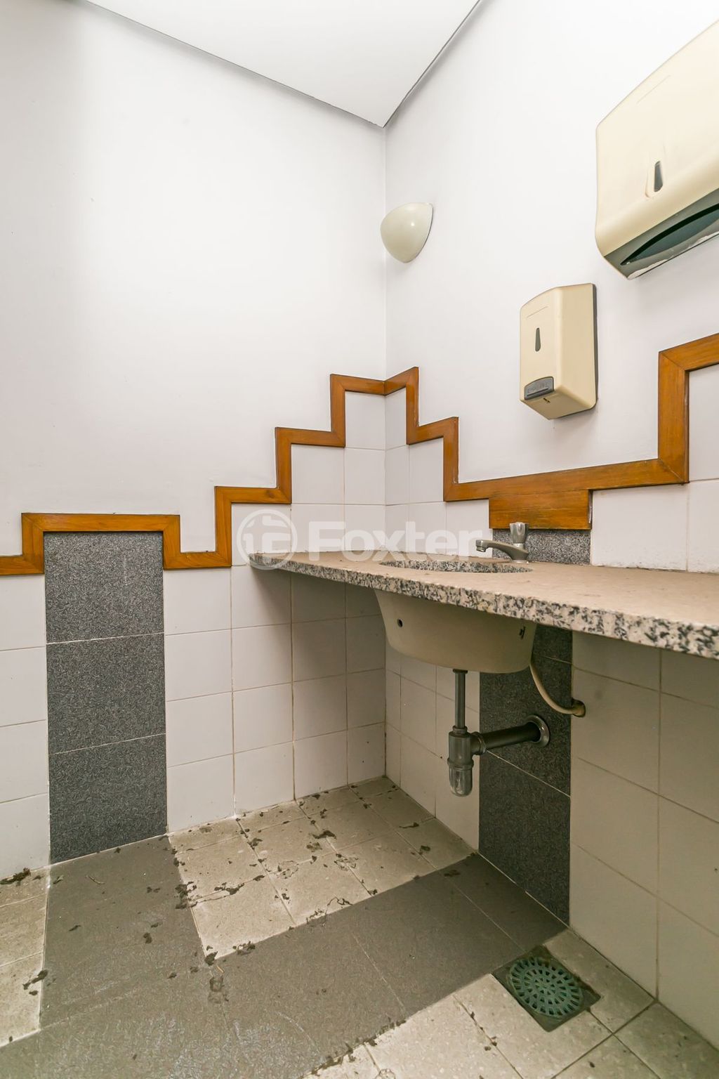 consultorio sala conjunto para comprar em Doutor Barros Cassal, 180 - foto 49