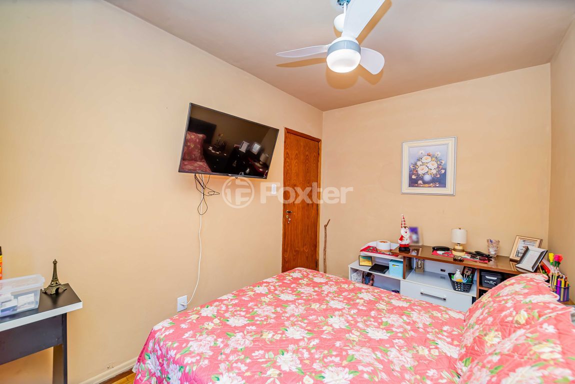 casa sobrado para comprar em Lacy Ribeiro de Almeida, 132 - foto 15