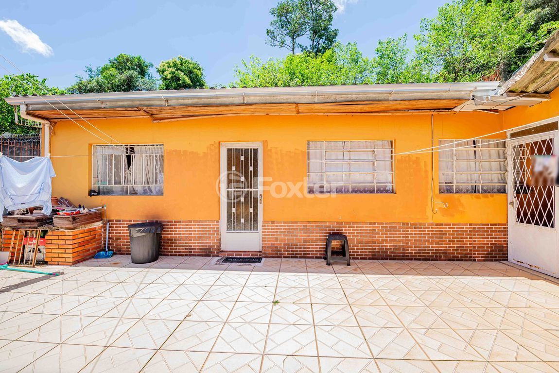 casa sobrado para comprar em Lacy Ribeiro de Almeida, 132 - foto 18