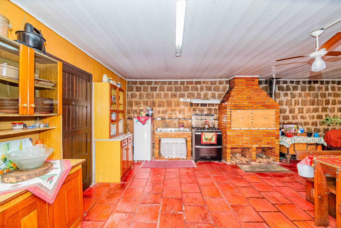 casa sobrado para comprar em Lacy Ribeiro de Almeida, 132 - foto 28