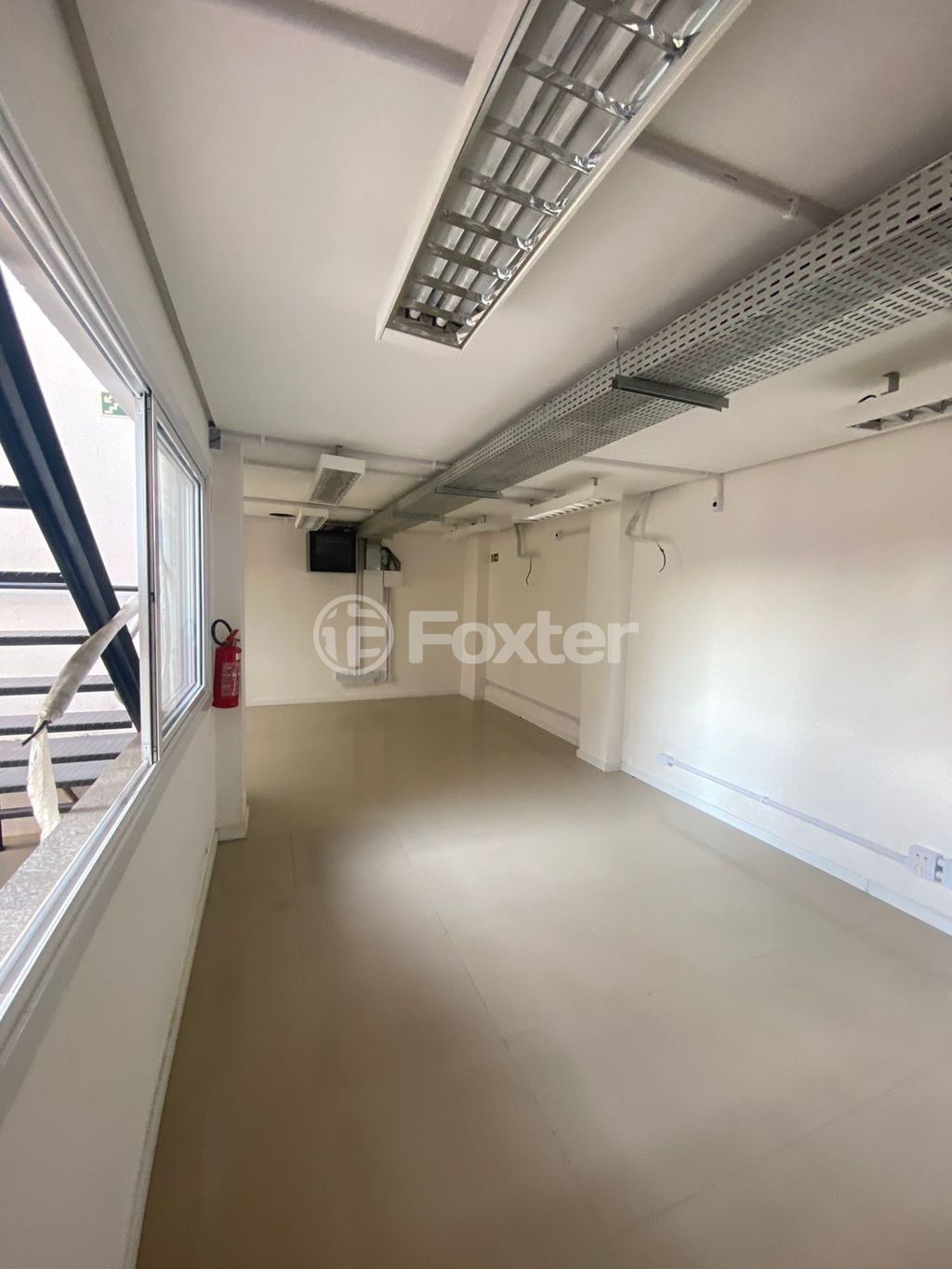Prédio para comprar em Cairu, 524 - foto 13