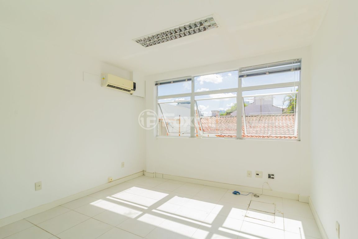 Prédio para comprar em Desembargador Espiridião de Lima Medeiros, 168/170 - foto 10