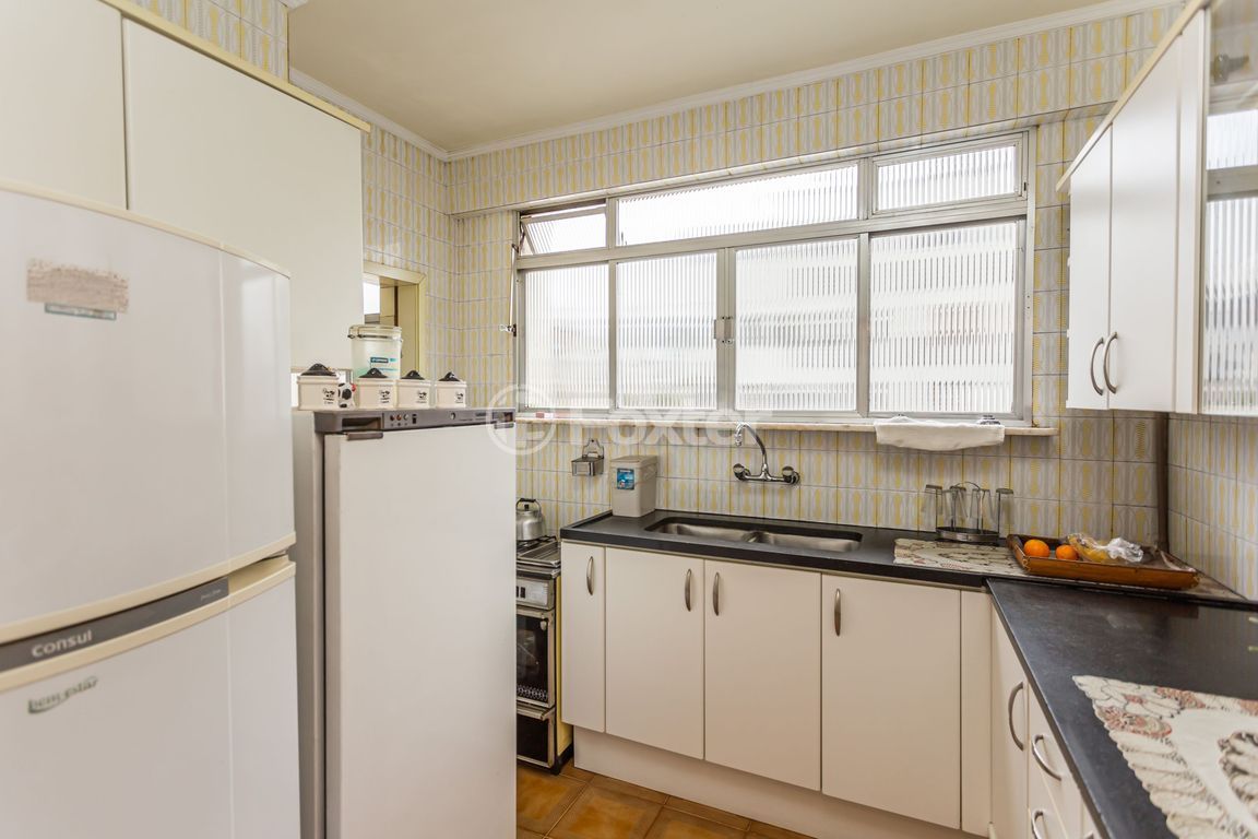 Apartamento para comprar em Félix da Cunha, 734 - foto 18