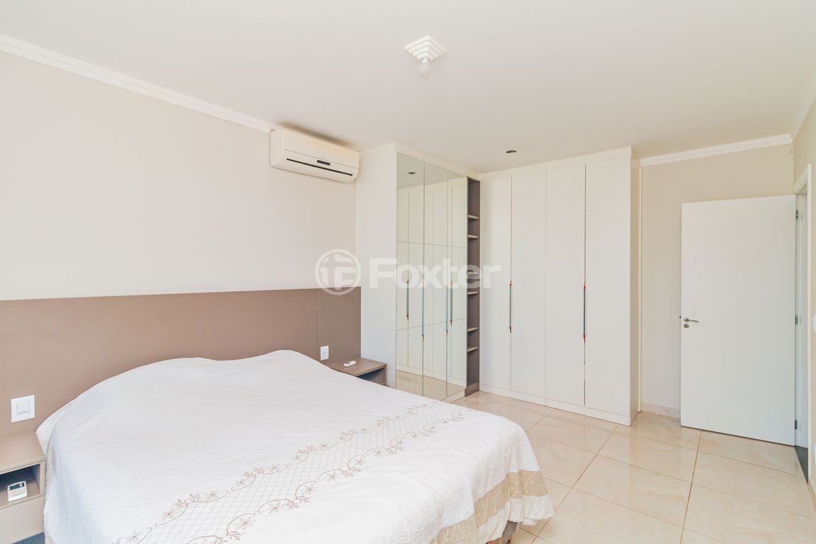 casa sobrado para comprar em João Aluysio Jacobs, 365 - foto 18