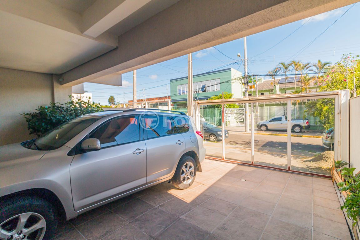 casa sobrado para comprar em João Aluysio Jacobs, 365 - foto 24