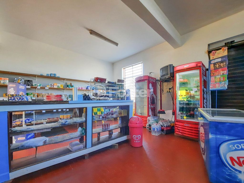 casa sobrado para comprar em Engenheiro Tito Marques Fernandes, 270 - foto 26