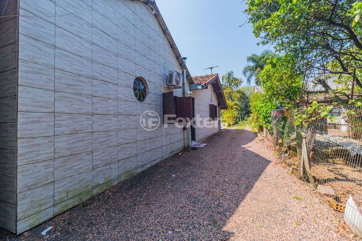 casa sobrado para comprar em Dorival Castilhos Machado, 1357 - foto 32