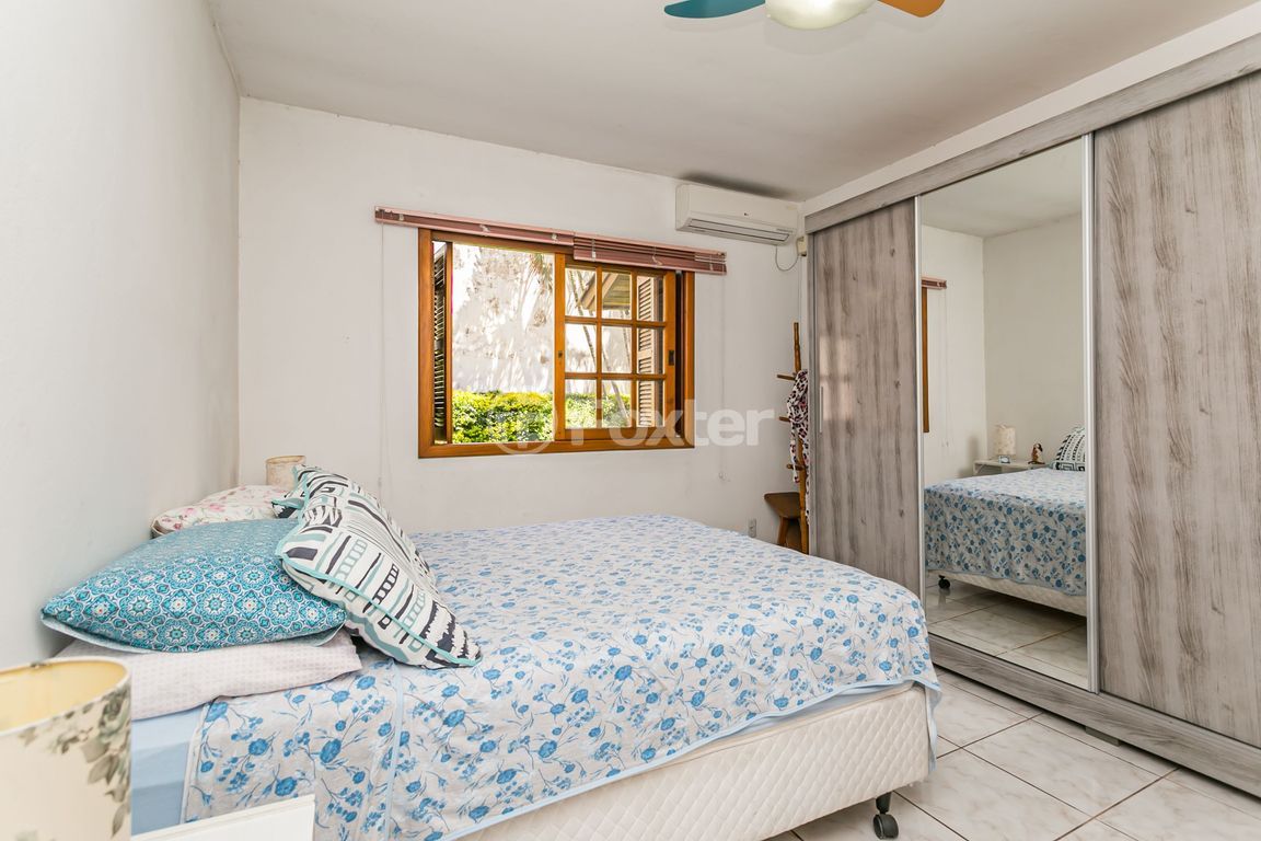 casa sobrado para comprar em Henrique Scliar, 143 - foto 9
