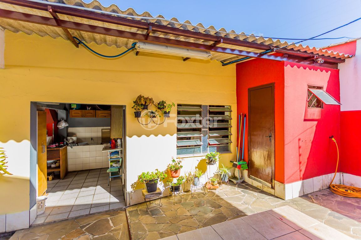 casa sobrado para comprar em Doutor Adroaldo Mesquita da Costa, 450 - foto 14