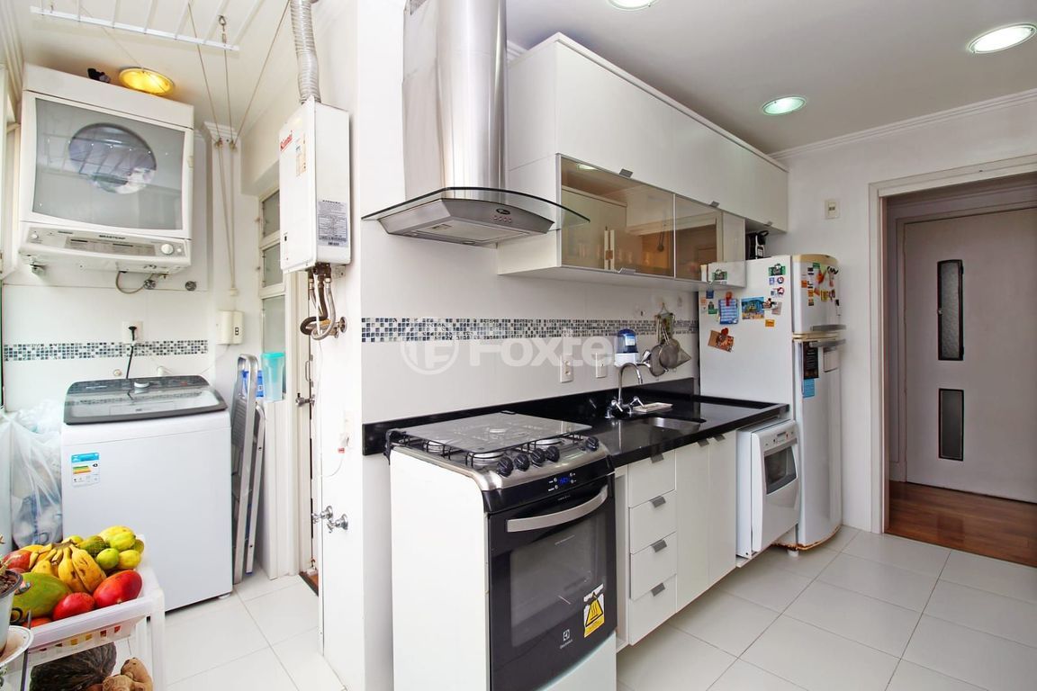 Apartamento para comprar em Doutor Barros Cassal, 666 - foto 29