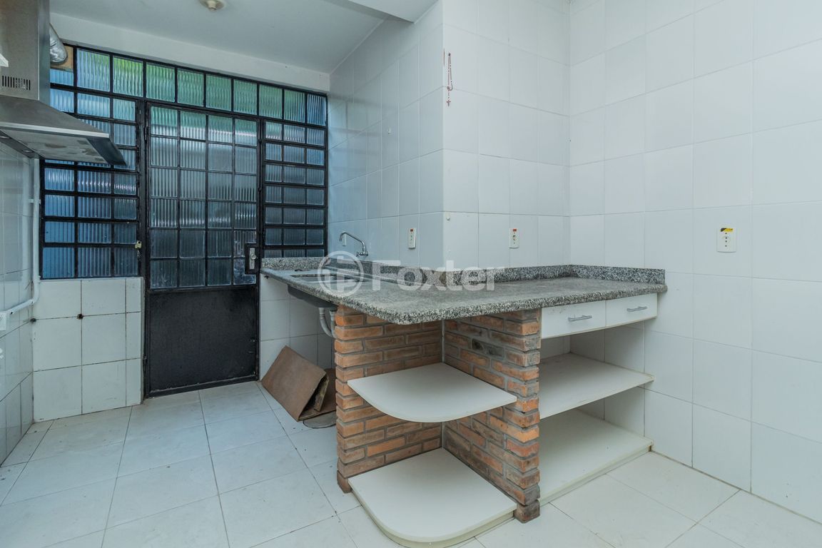 casa sobrado para comprar em LUIZ AFONSO, 545 - foto 19