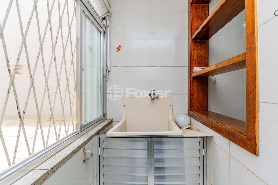 Apartamento para comprar em Padre Cacique, 220 - foto 4