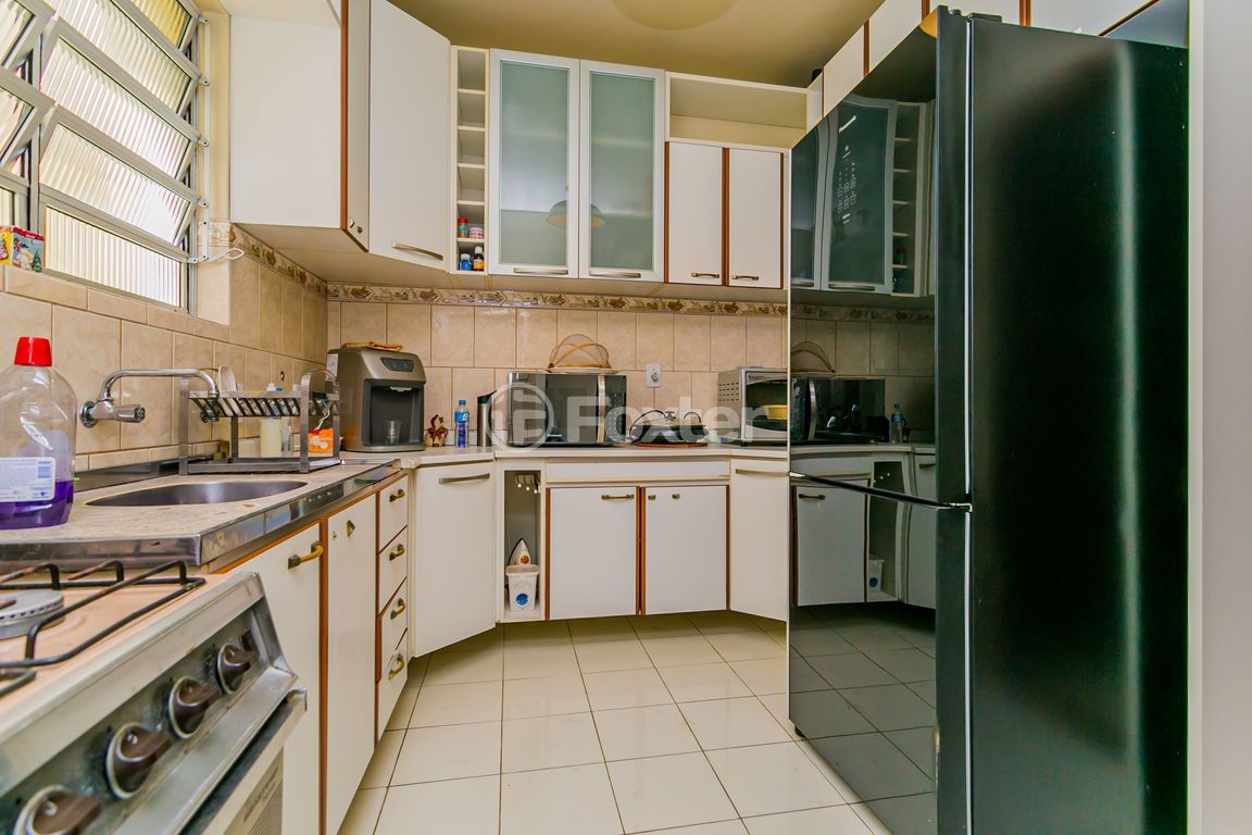 Apartamento para comprar em Félix da Cunha, 734 - foto 33