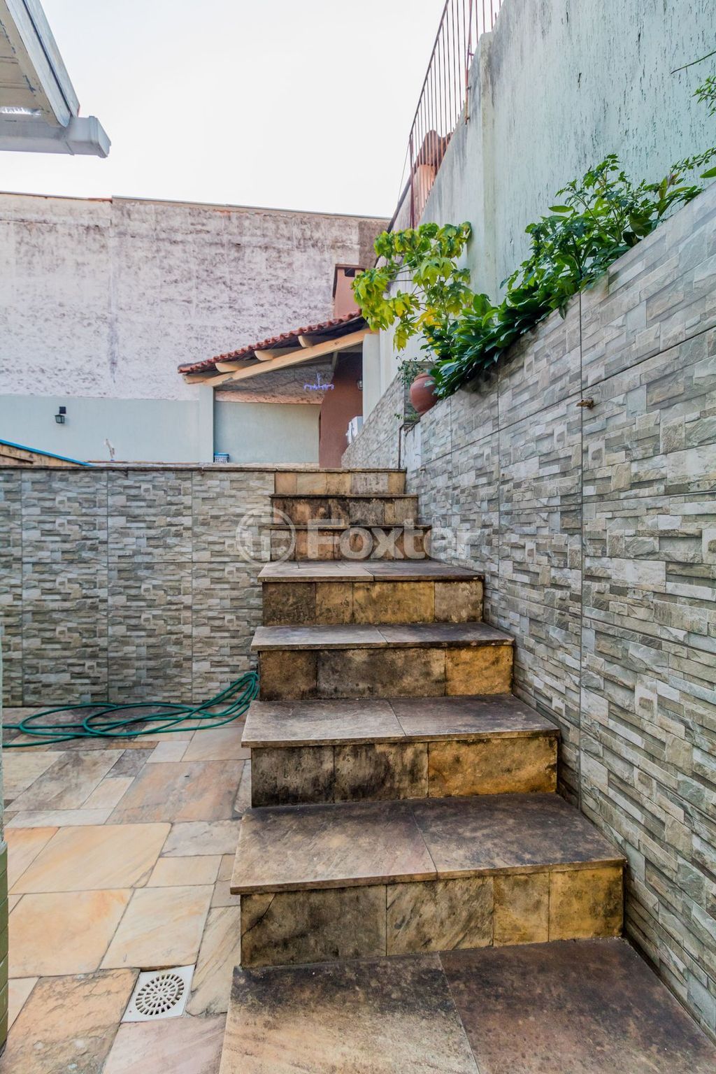 casa sobrado para comprar em Arnaldo Ballve, 705 - foto 7