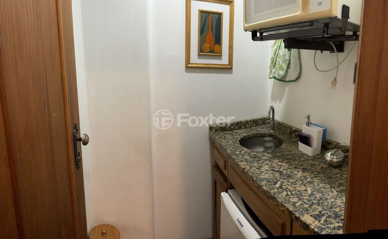 consultorio sala conjunto para comprar em Borges de Medeiros, 308 - foto 19