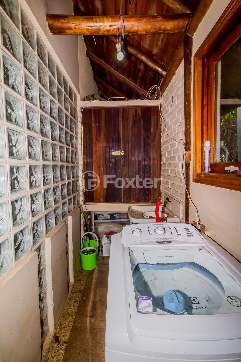 casa sobrado para comprar em Costa Gama, 955 - foto 28