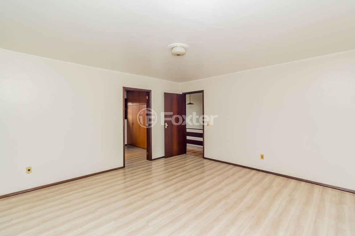 casa sobrado para comprar em Nonoai, 1686 - foto 35