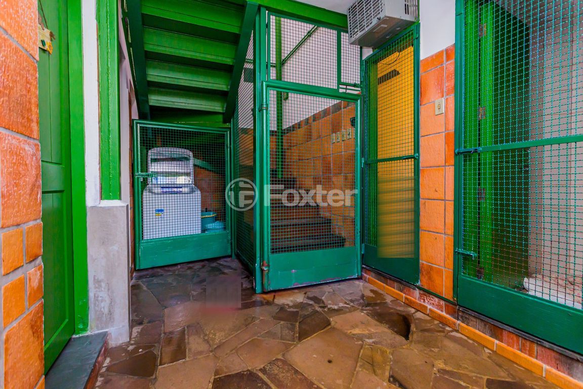 casa sobrado para comprar em JOAO ABBOTT, 432 - foto 19