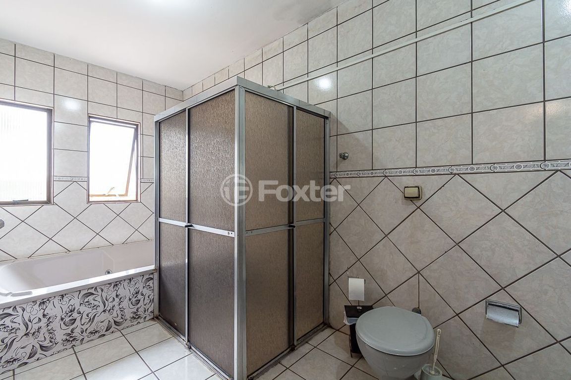 casa sobrado para comprar em Maria de Medeiros, 205 - foto 12