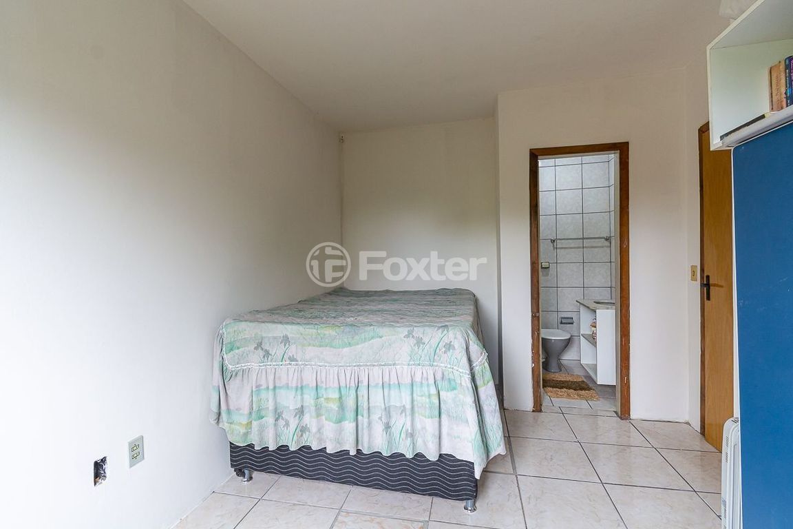 casa sobrado para comprar em Maria de Medeiros, 205 - foto 8