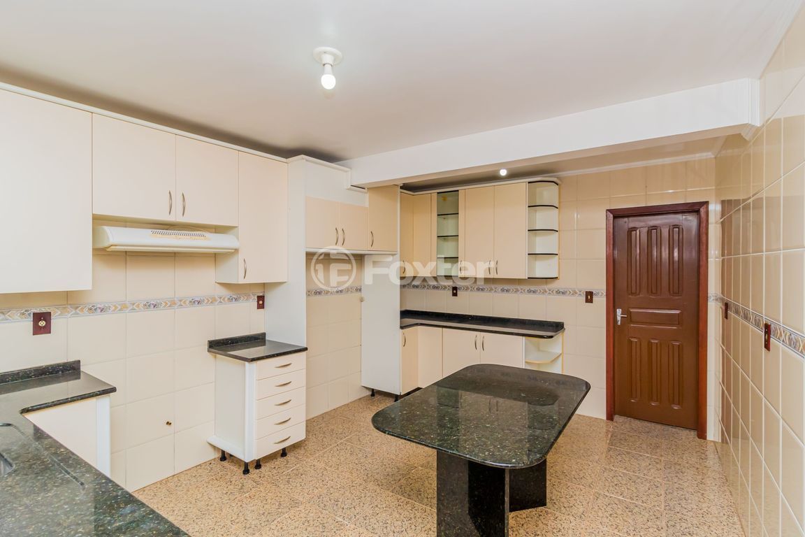 casa sobrado para comprar em Fontoura Xavier, 550 - foto 43