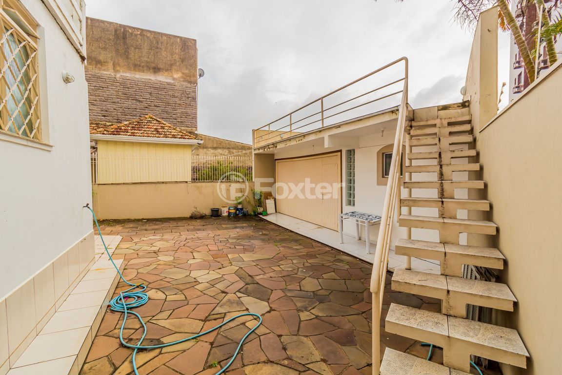 casa sobrado para comprar em Fontoura Xavier, 550 - foto 52