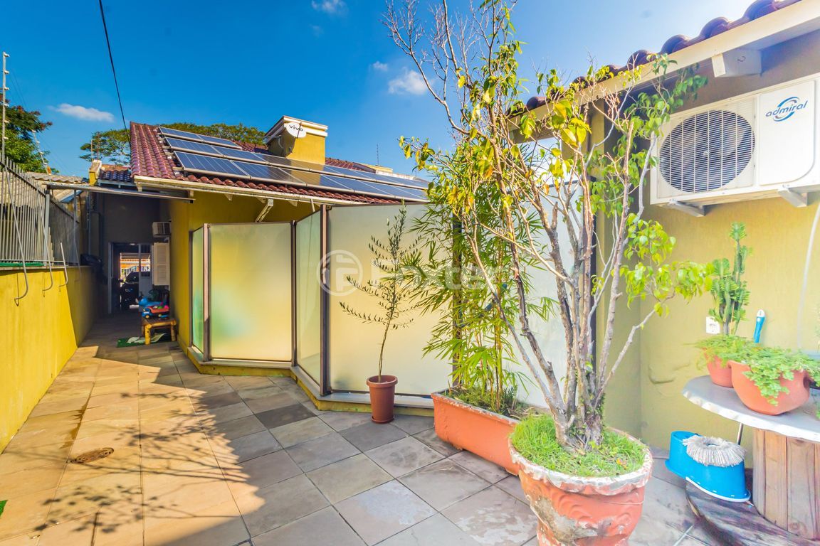 casa sobrado para comprar em Mário Meneghetti, 694 - foto 12