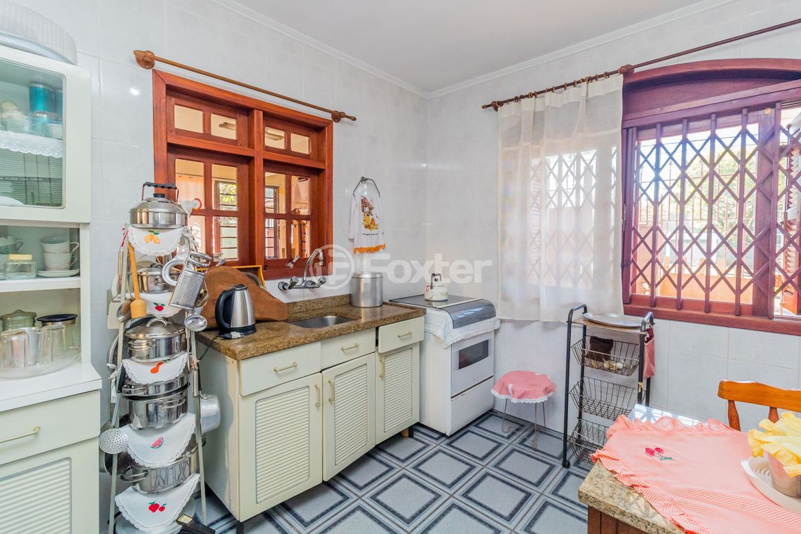 casa sobrado para comprar em Delmar Rocha Barbosa, 792 - foto 24