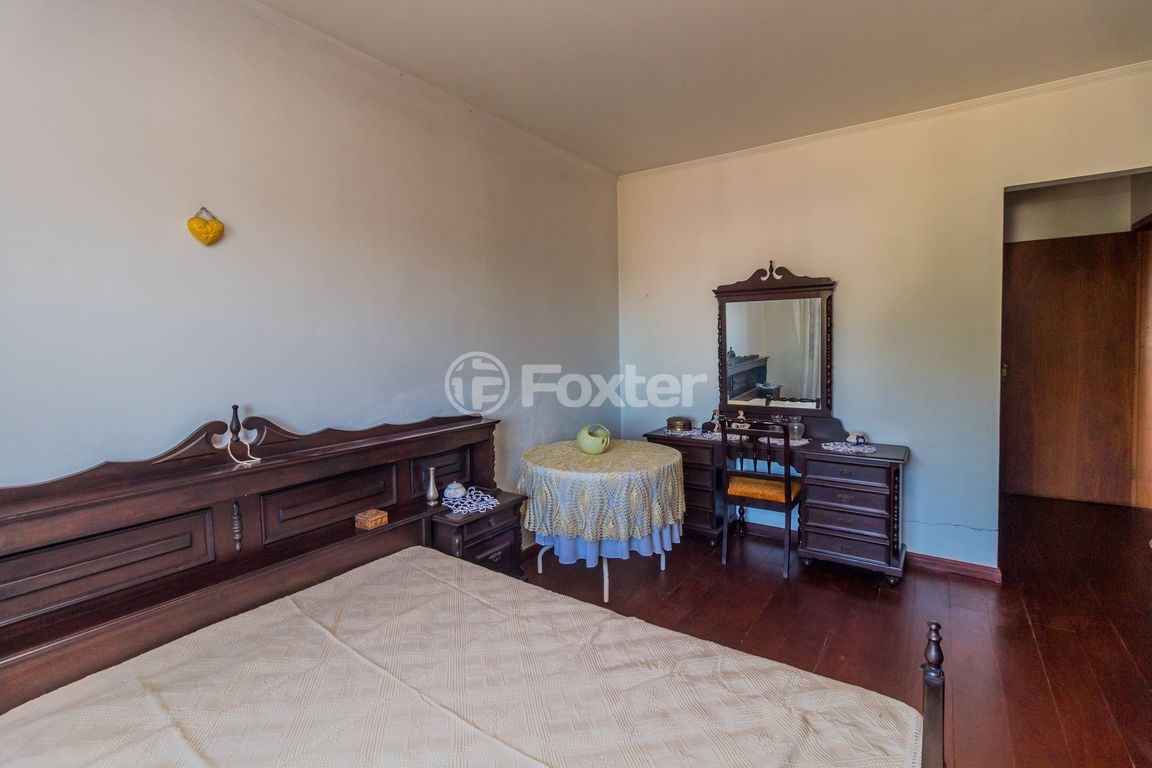 casa sobrado para comprar em Delmar Rocha Barbosa, 792 - foto 35