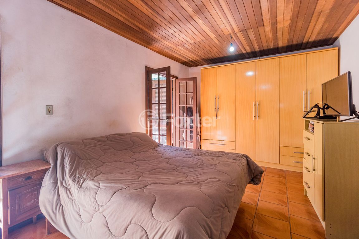 casa sobrado para comprar em das Camélias, 328 - foto 15