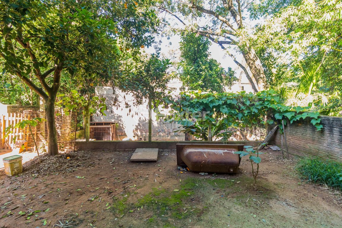casa sobrado para comprar em das Camélias, 328 - foto 19