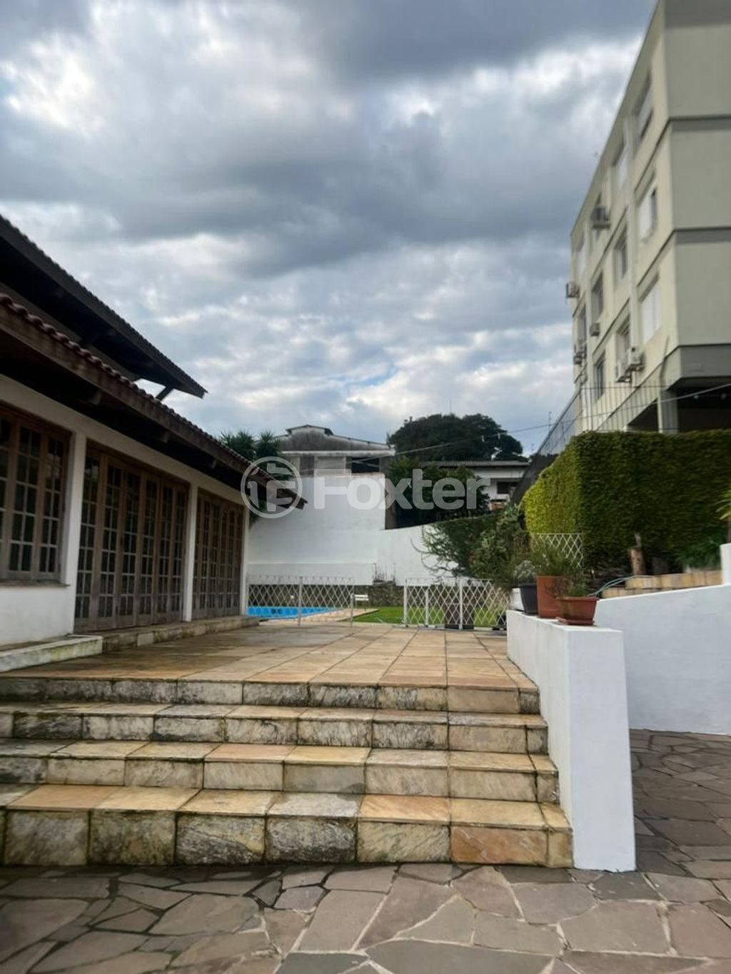 casa sobrado para comprar em Coronel Aparício Borges, 370 - foto 17