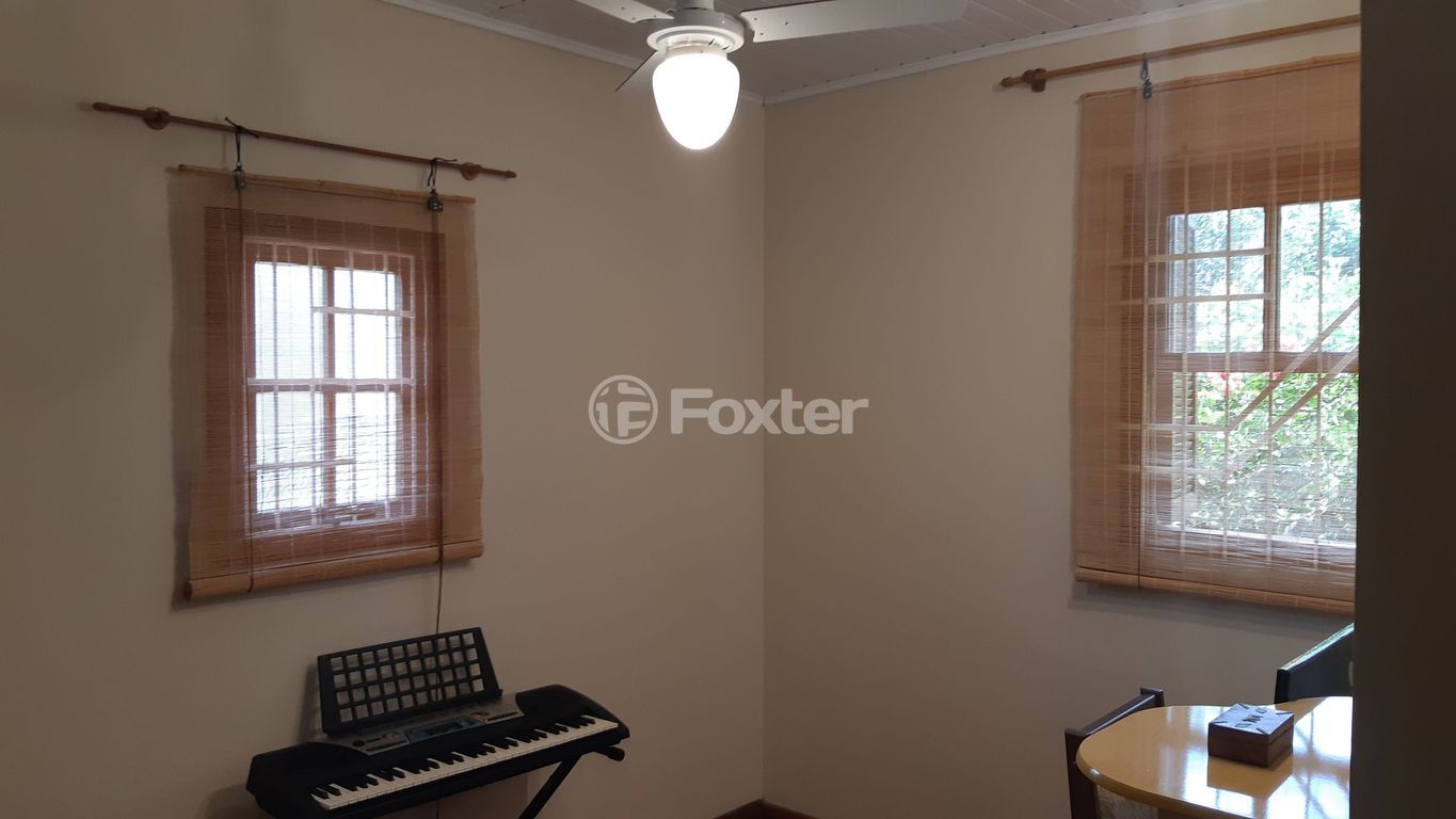 casa sobrado para comprar em Maurício Sirotski Sobrinho, 879 - foto 14
