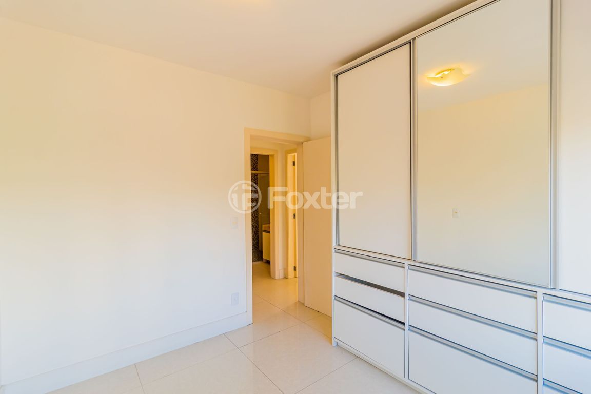 casa sobrado para comprar em Doutor Armando Barbedo, 1200 - foto 29