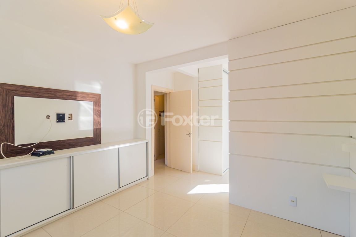 casa sobrado para comprar em Doutor Armando Barbedo, 1200 - foto 35