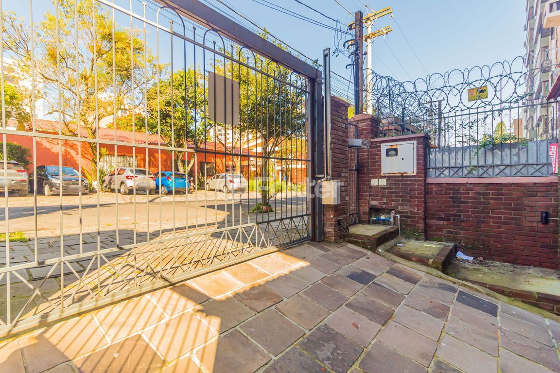 casa sobrado para comprar em Doutor Armando Barbedo, 1200 - foto 72