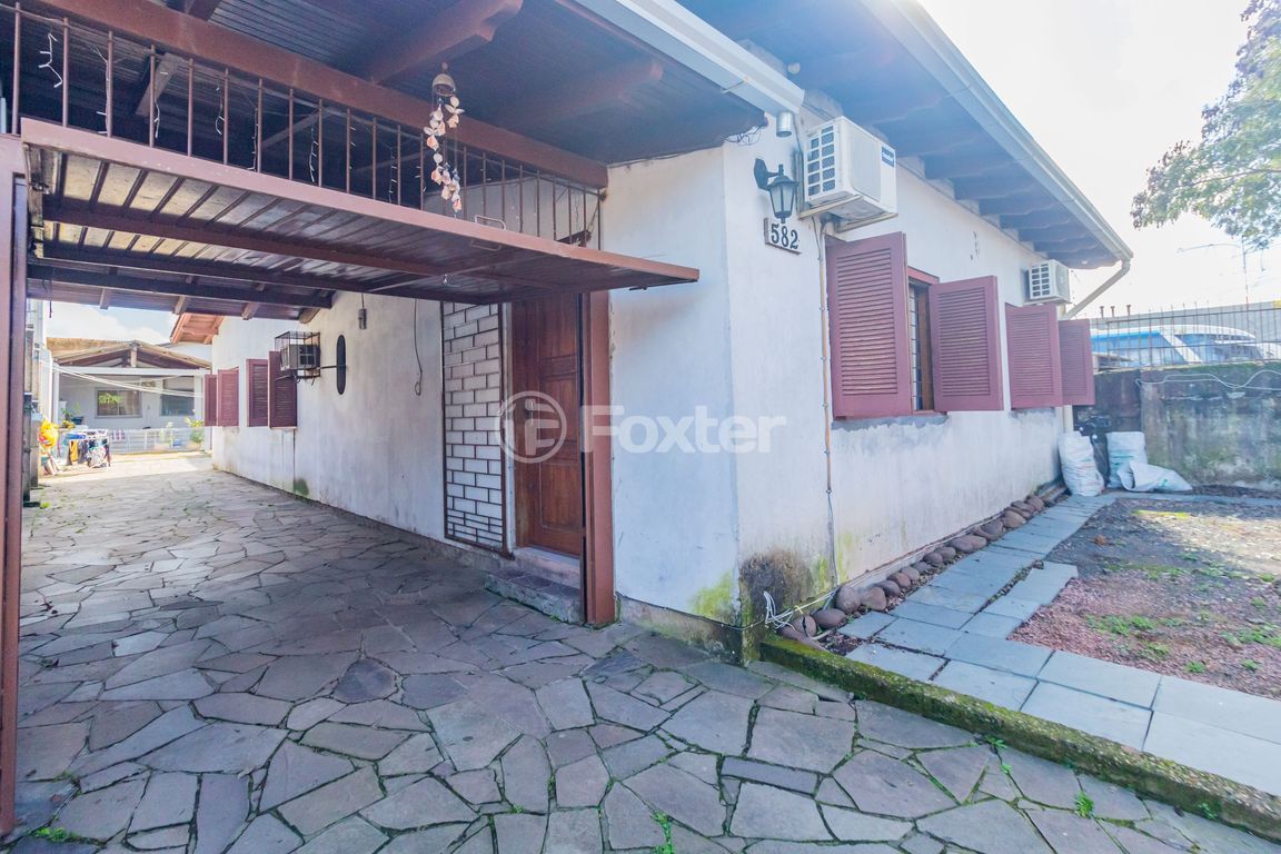 casa sobrado para comprar em Engenheiro Jorge Porto, 582 - foto 48
